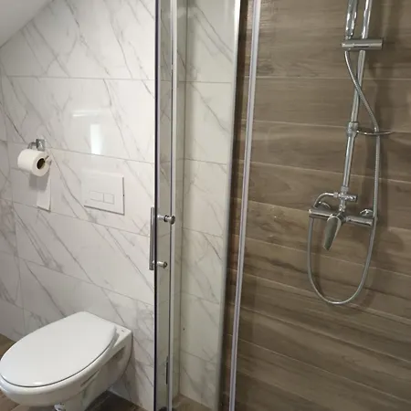 Luxury L&f Apartment