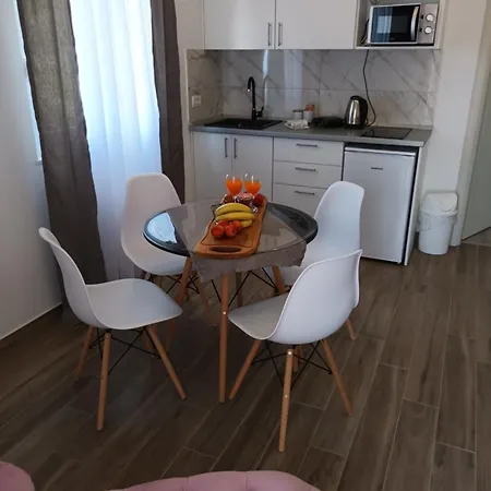 Apartment Luxury L&f Makarska